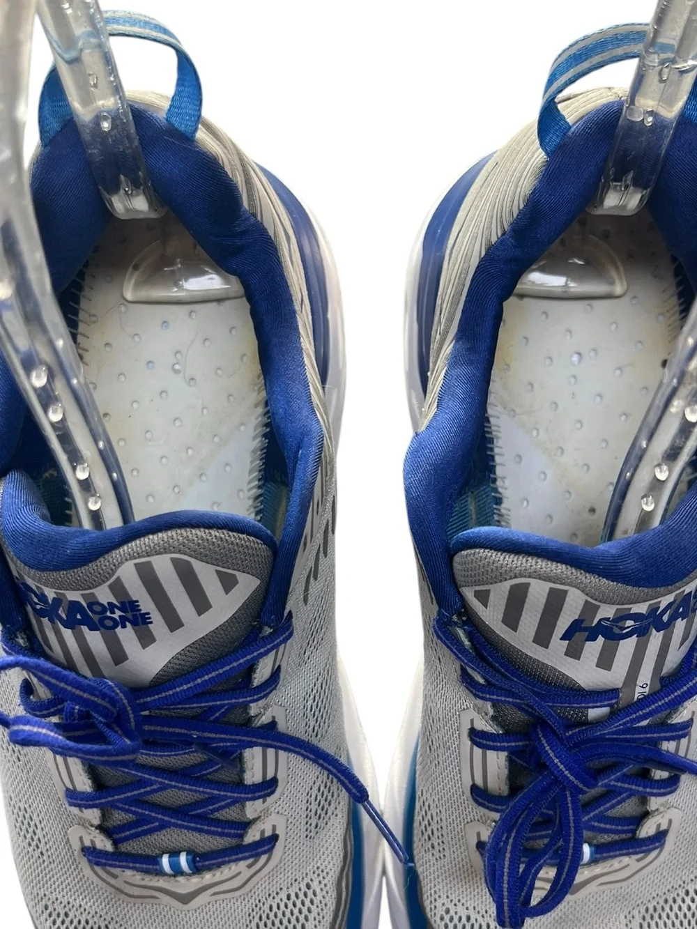 Hoka one bondi